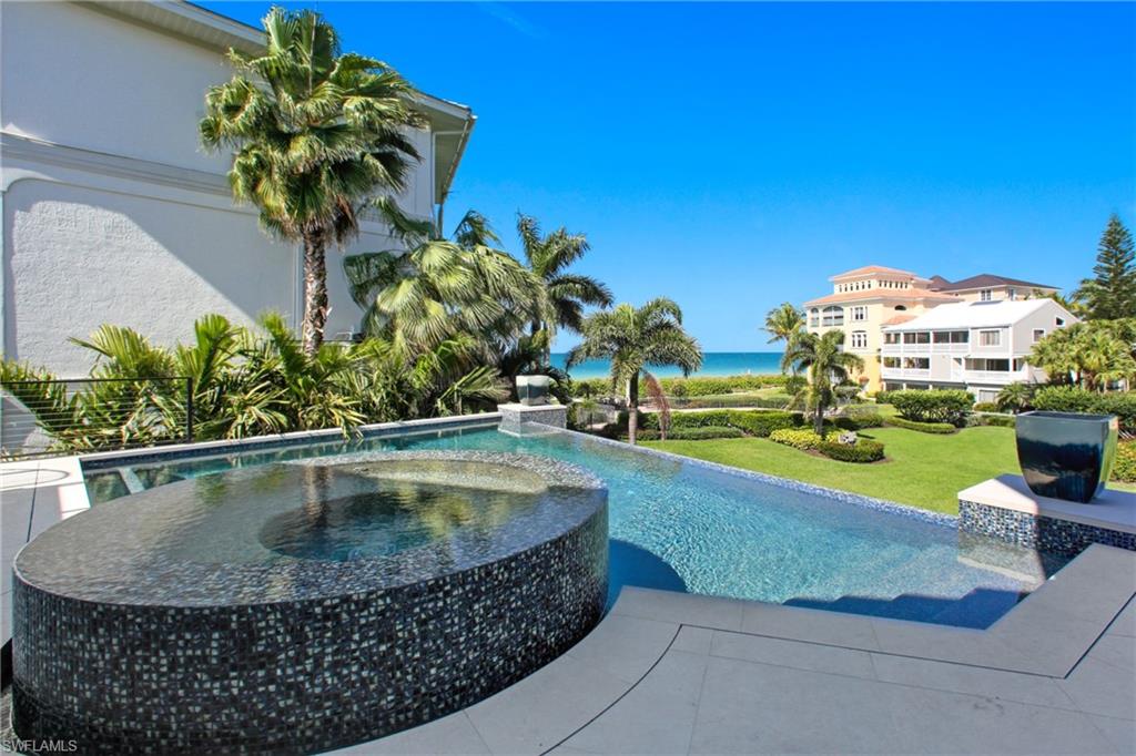 BAREFOOT BEACH - Residential