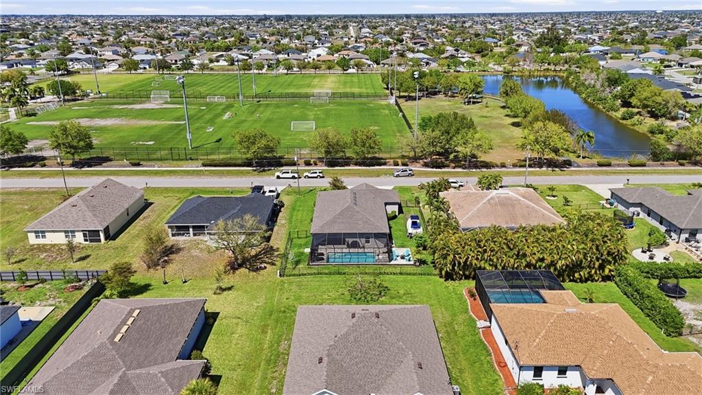 CAPE CORAL - Residential