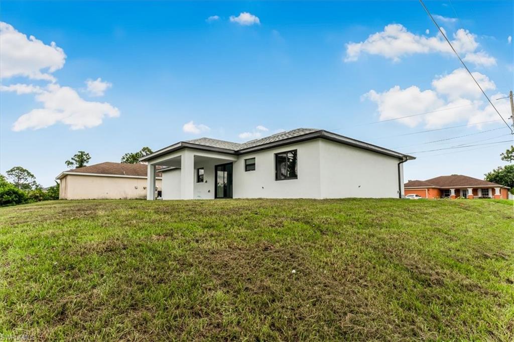 LEHIGH ACRES - Residential