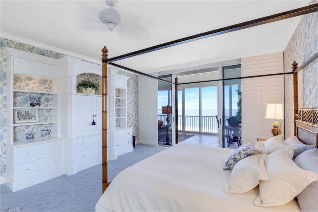 ROYAL MARCO POINT - Residential