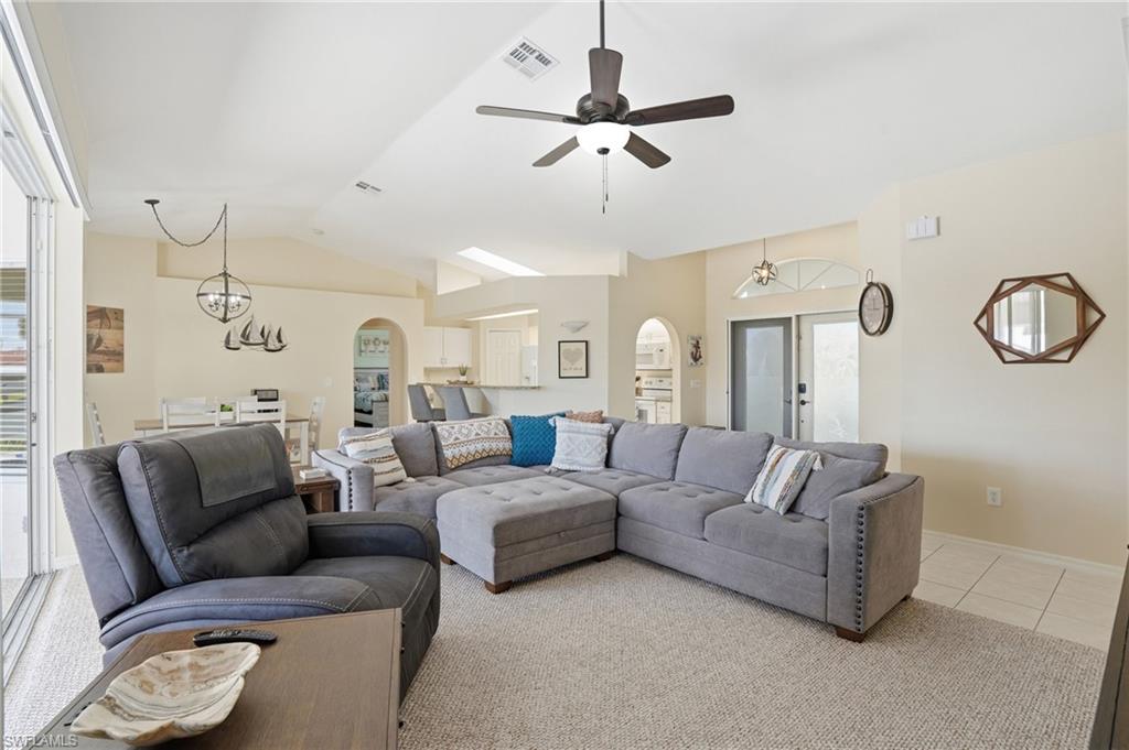 SORRENTO COURT - Residential