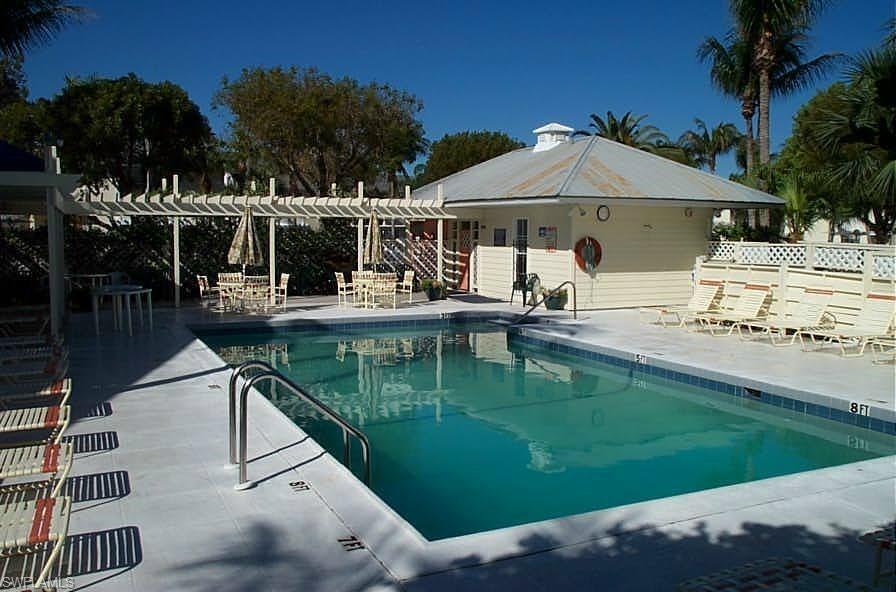 RIVERS EDGE - Residential