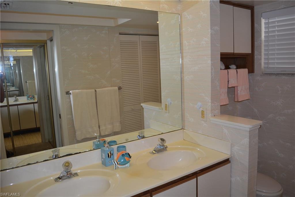 RIVERS EDGE - Residential