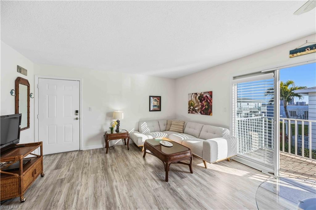 PALMS AT WATERS EDGE - Residential