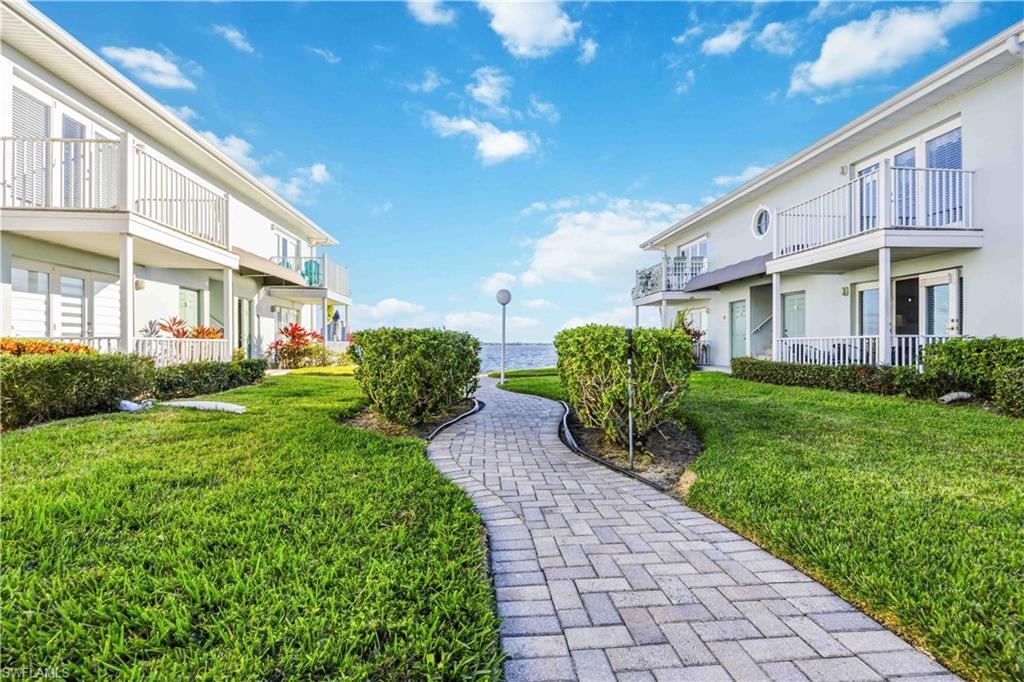 PALMS AT WATERS EDGE - Residential