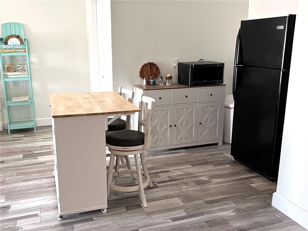 BAYVIEW ACRES - Residential