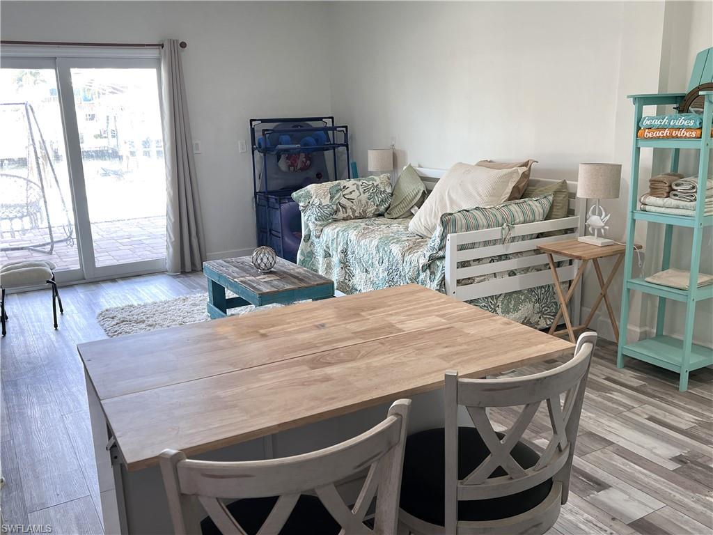 BAYVIEW ACRES - Residential