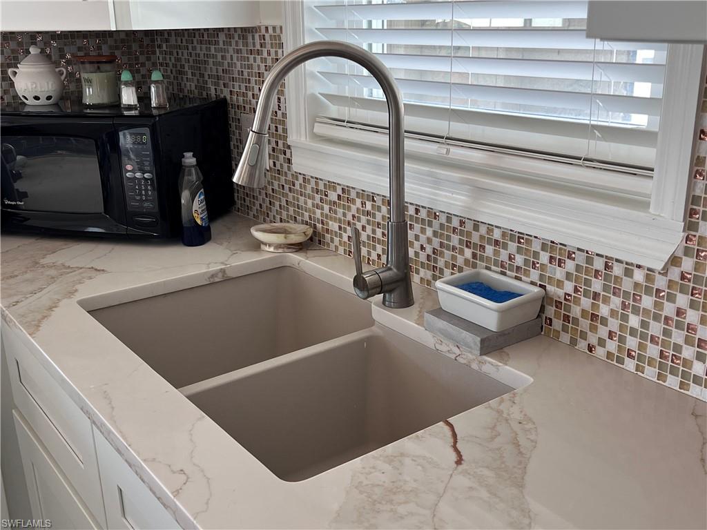 BAYVIEW ACRES - Residential