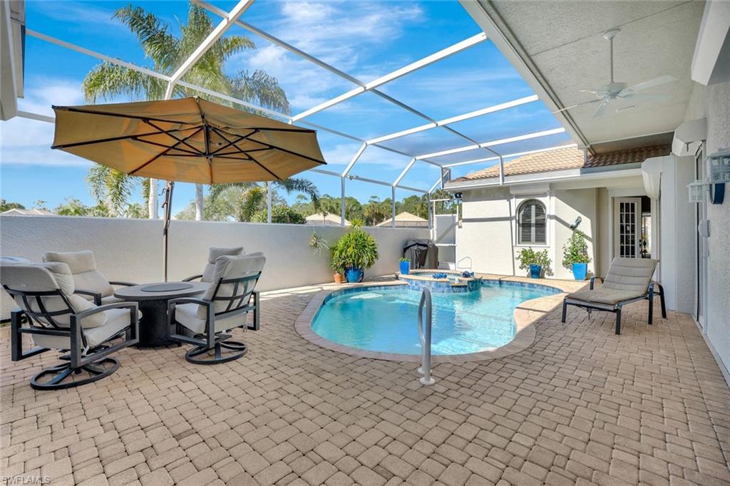 CARLTON LAKES - Residential