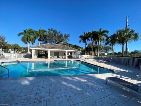 A home in NAPLES