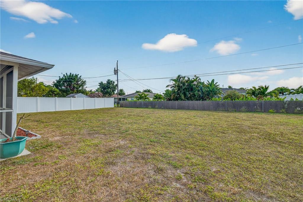 CAPE CORAL - Residential