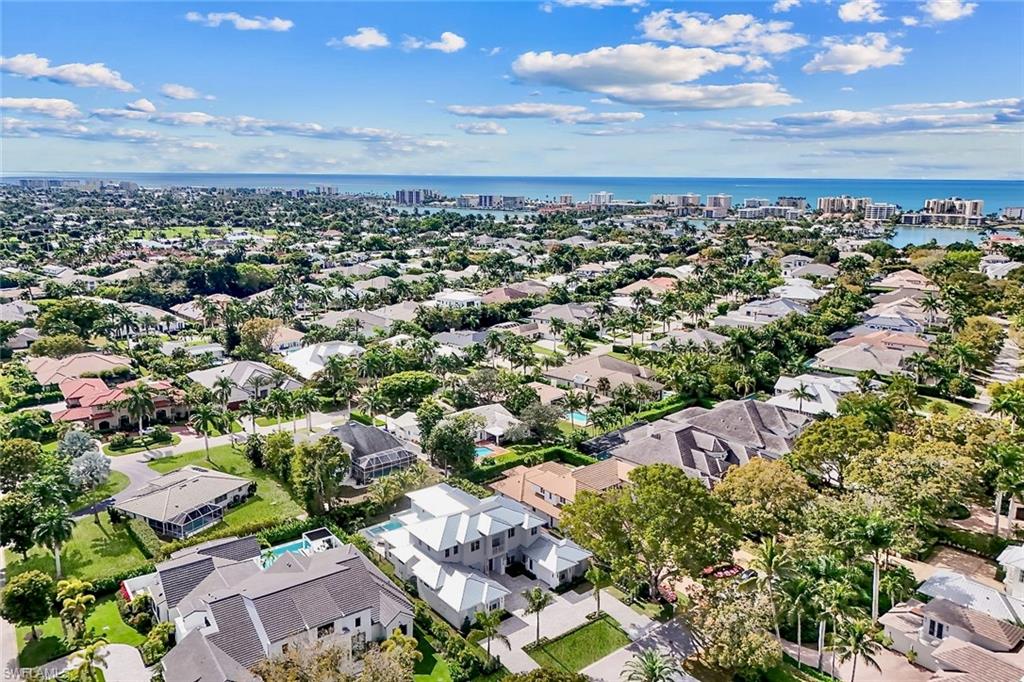 MOORINGS - Residential