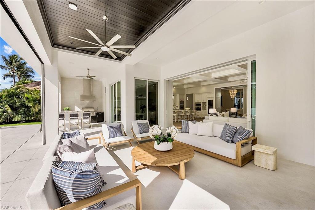 MOORINGS - Residential