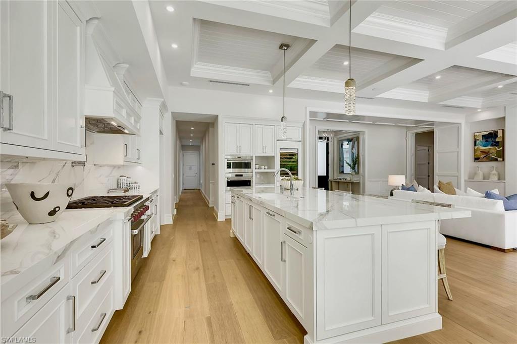 MOORINGS - Residential