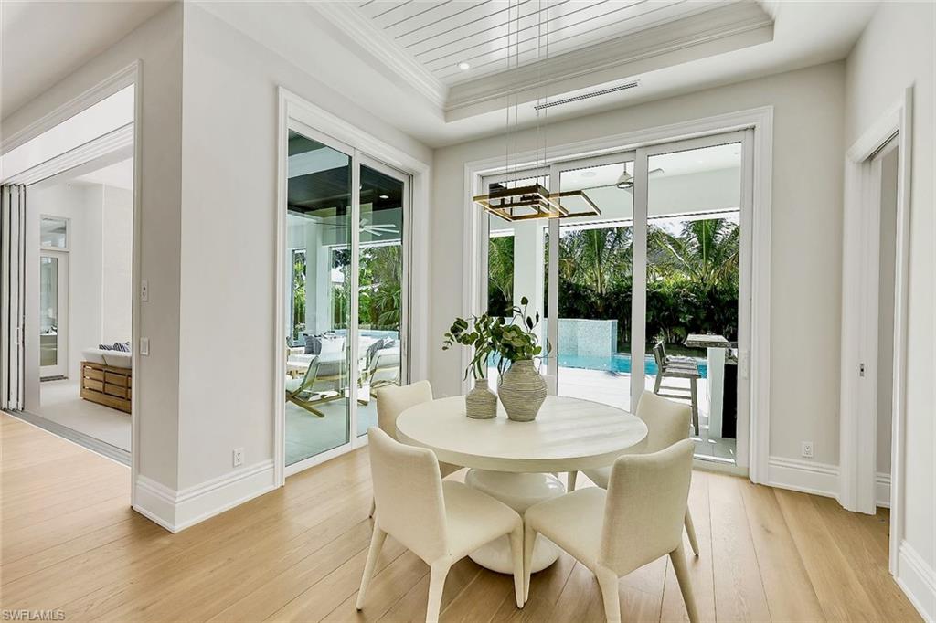 MOORINGS - Residential