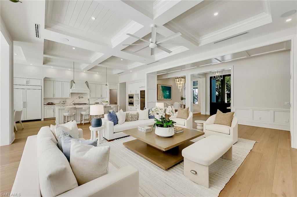 MOORINGS - Residential