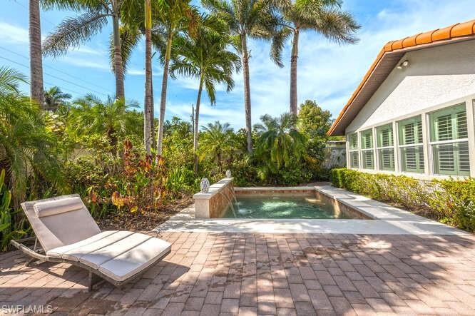 OLDE NAPLES - Residential