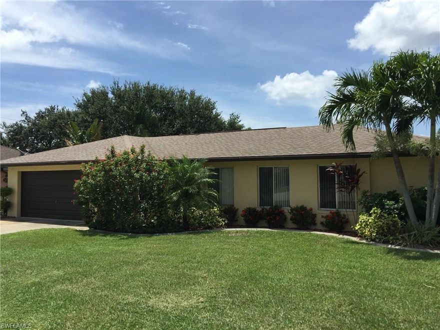 CYPRESS VILLAGE - Beautiful 3BR/2BA well maintained pool home in an ideal location close to everything. Features include a freshly painted interior and exterior, newer roof 2006 ,(20 year roof) , new A/C 2014, updated kitchen,  new lush landscaping, and a spacious floor plan.  Oversized lanai with large sparkling pool.   Cypress Village is a Deed Restricted Community with a voluntary annual fee of $40.  Located minutes to beaches, shopping, Theaters,
and Spring Training Baseball Stadiums.