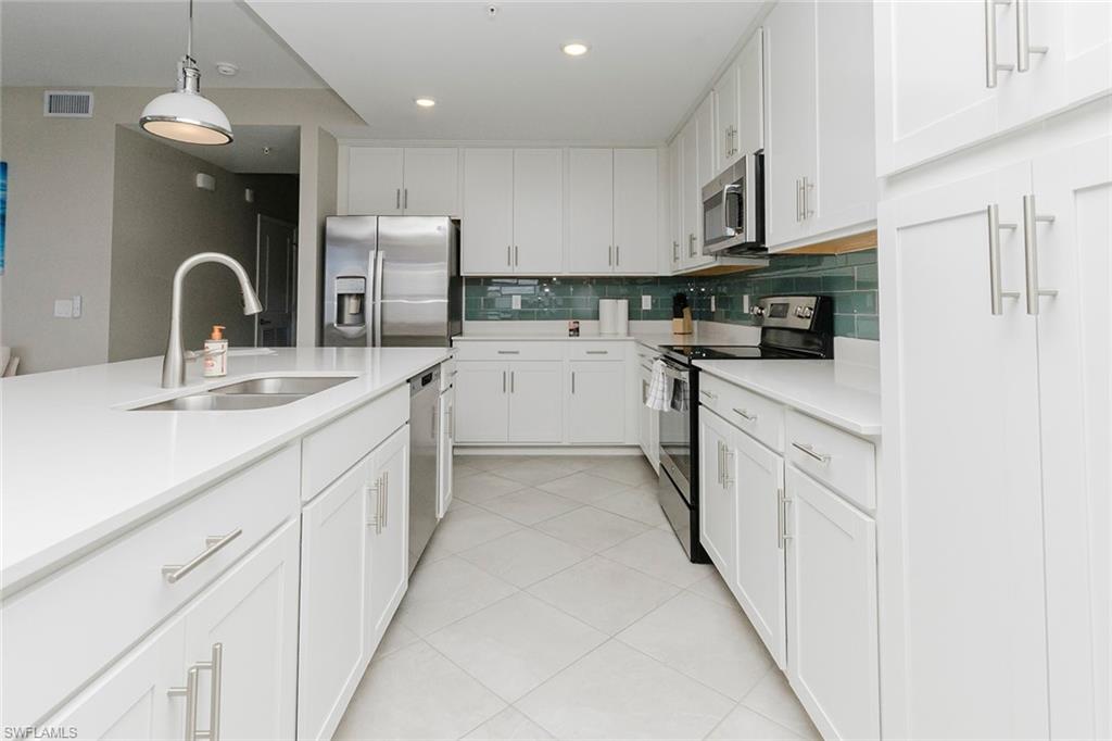 THE NATIONAL GOLF & COUNTRY CLUB AT AVE MARIA - Residential Lease