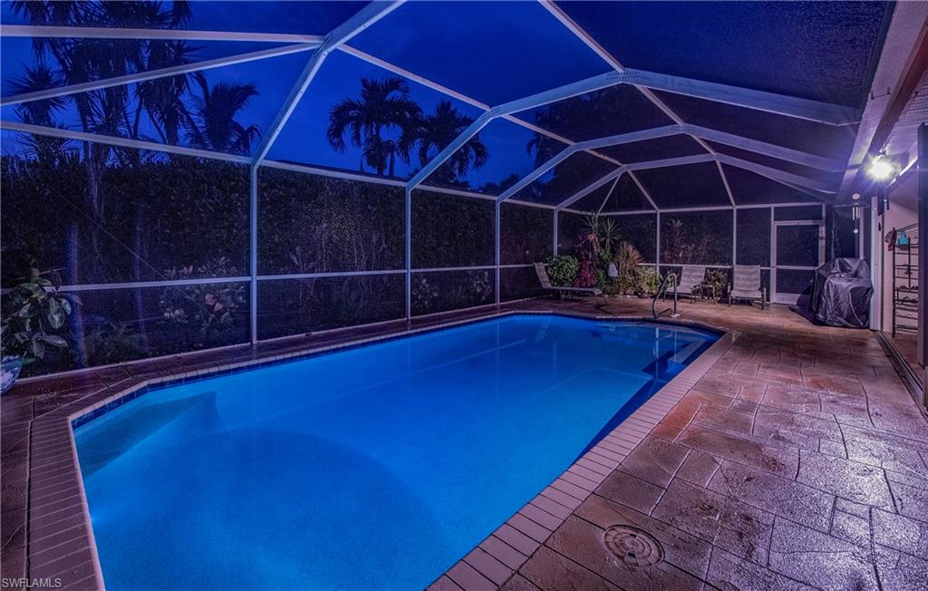 FOUNTAIN LAKES - Residential