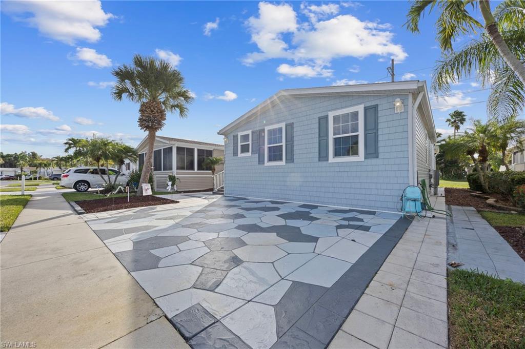 SILVER LAKES - Residential