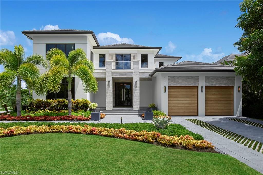 AQUALANE SHORES - Residential