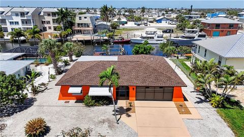 Photo of 3123 Bracci DR, ST. JAMES CITY, FL 33956 (MLS # 226016407)