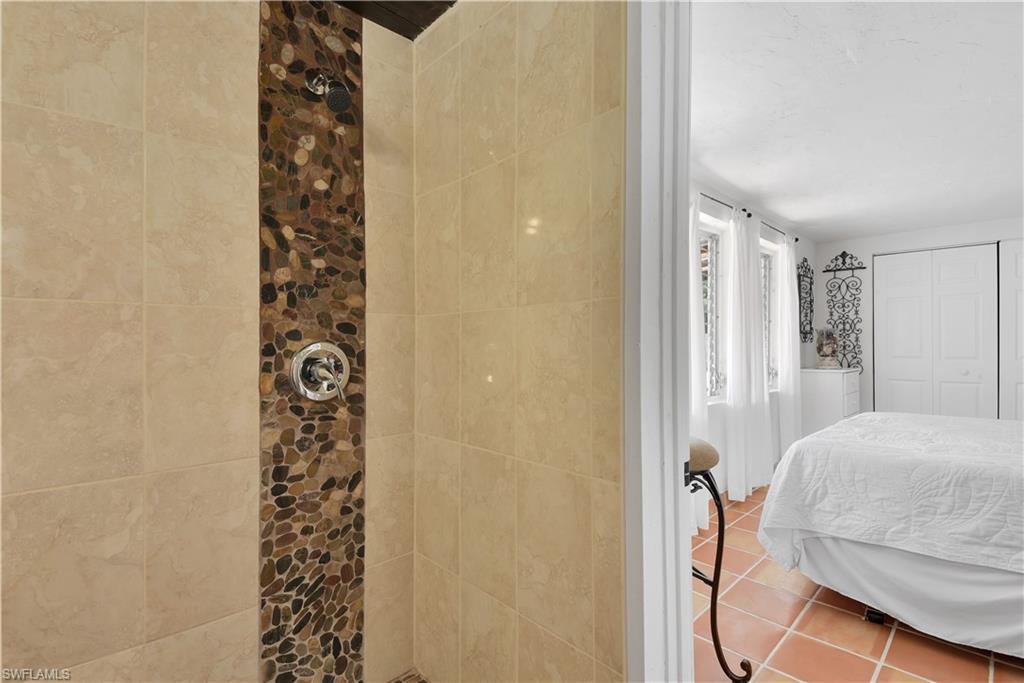 RUSSELL PARK - Residential