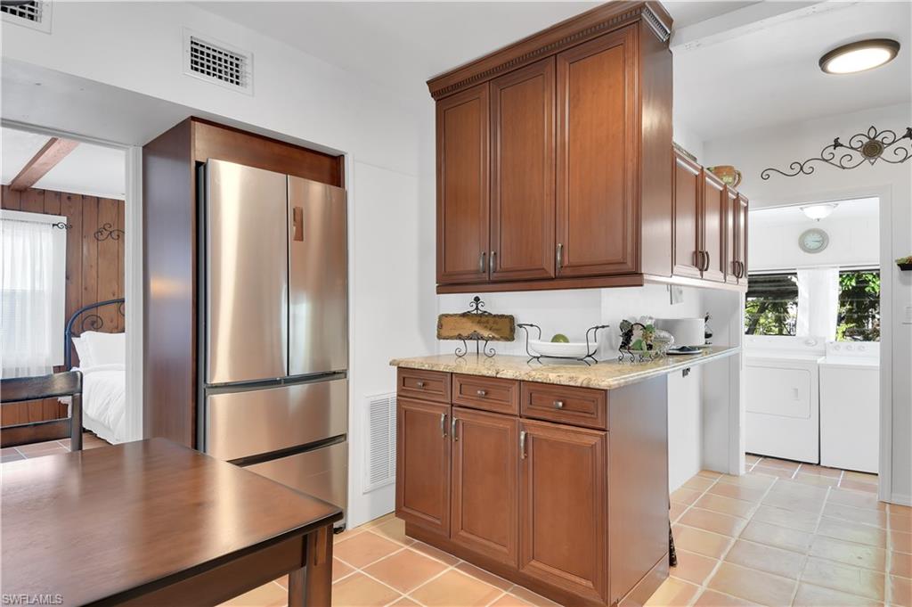 RUSSELL PARK - Residential