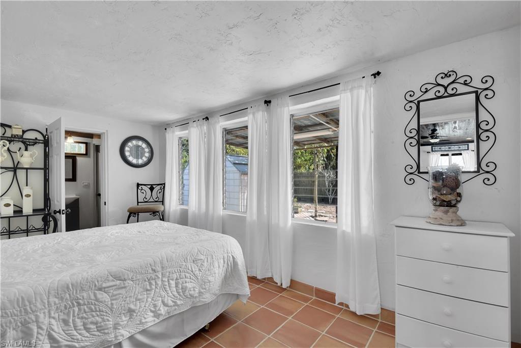 RUSSELL PARK - Residential