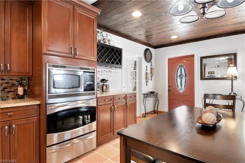 RUSSELL PARK - Residential