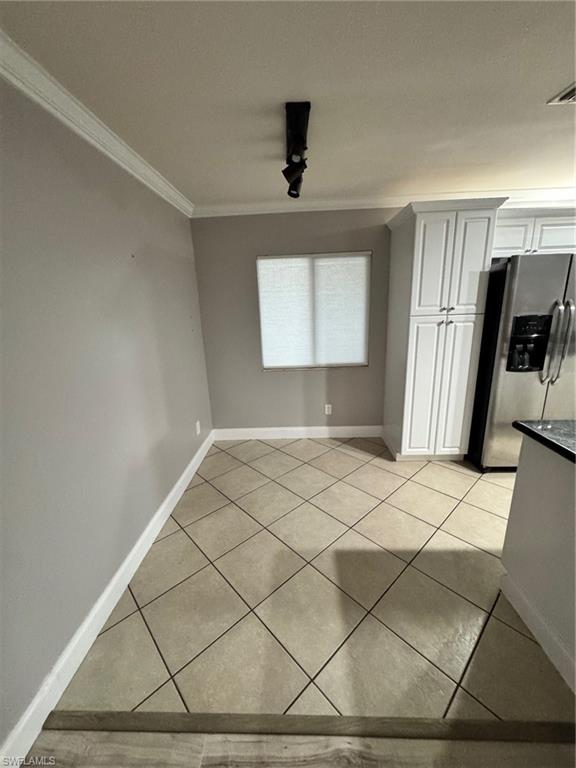 TOWERS CONDO - Residential