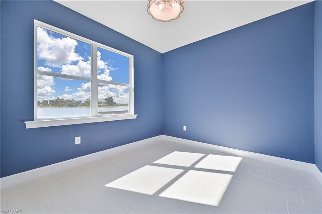 DEL WEBB OAK CREEK - Residential