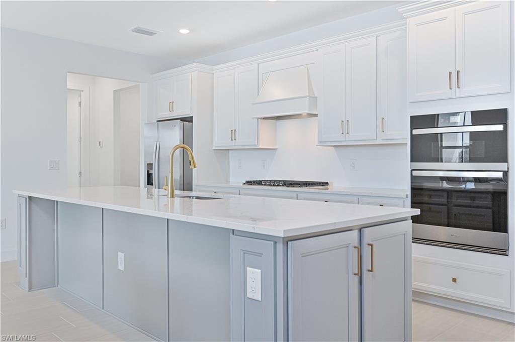 DEL WEBB OAK CREEK - Residential