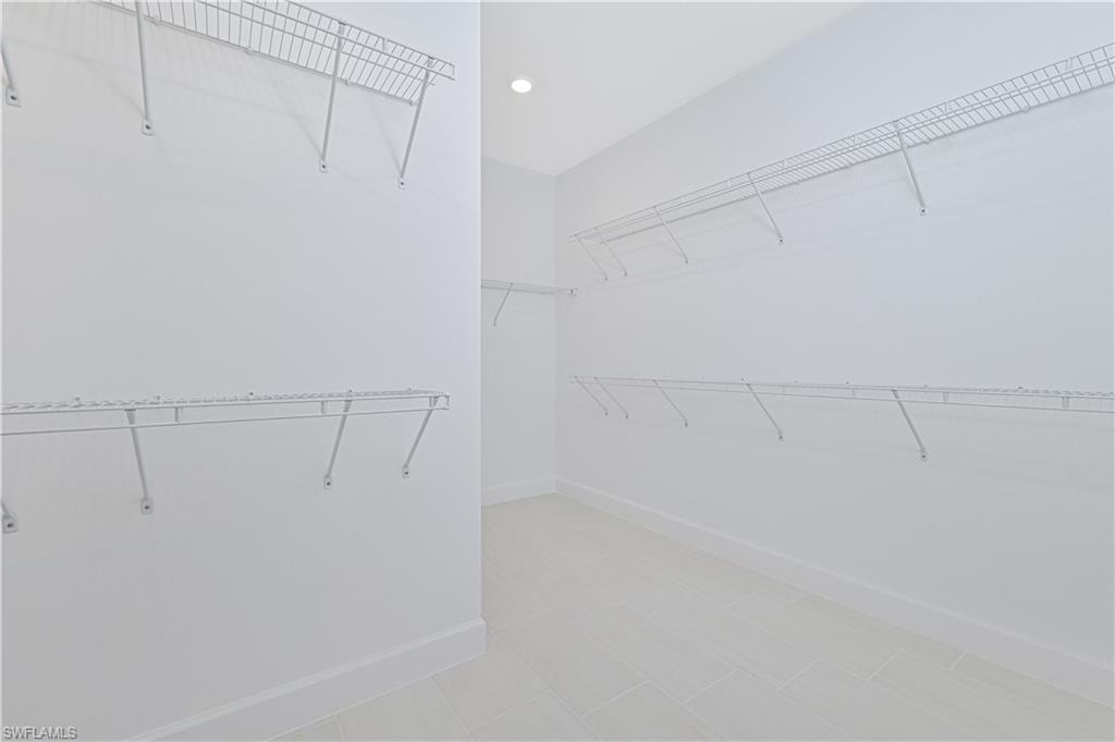 DEL WEBB OAK CREEK - Residential