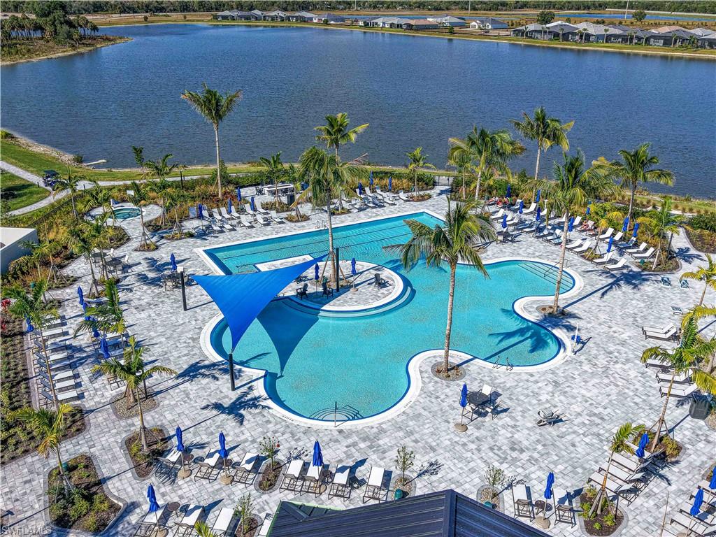 DEL WEBB OAK CREEK - Residential