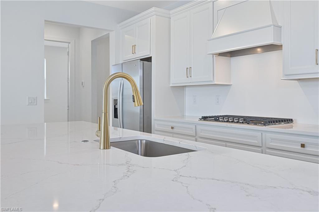 DEL WEBB OAK CREEK - Residential