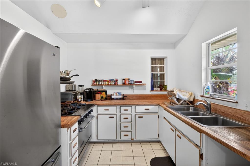 FORT MYERS - Residential