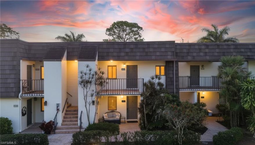 Charming Second-Floor Condo in Naples Bath & Tennis.
Enjoy the best of Naples living in this beautifully updated second-floor condo in the sought-after Spoonbill neighborhood of Naples Bath & Tennis. Featuring 2 bedrooms and 2 bathrooms, this home offers a bright, open layout—perfect for full-time living, seasonal escapes, or a smart investment.
The Spoonbill community boasts lush landscaping, tropical wildlife, and recently upgraded amenities including a new roof and renovated pool and spa. With a low HOA, this gated community offers both convenience and ease of living, plus access to the Emilio Sánchez Tennis Academy.
Just minutes from Naples’ beaches, shopping, dining, and entertainment, this condo provides a relaxed lifestyle with comfort, charm, and all the benefits of one of Naples’ most desirable communities.