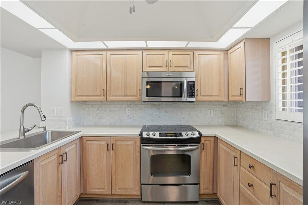 SPOONBILL - Residential