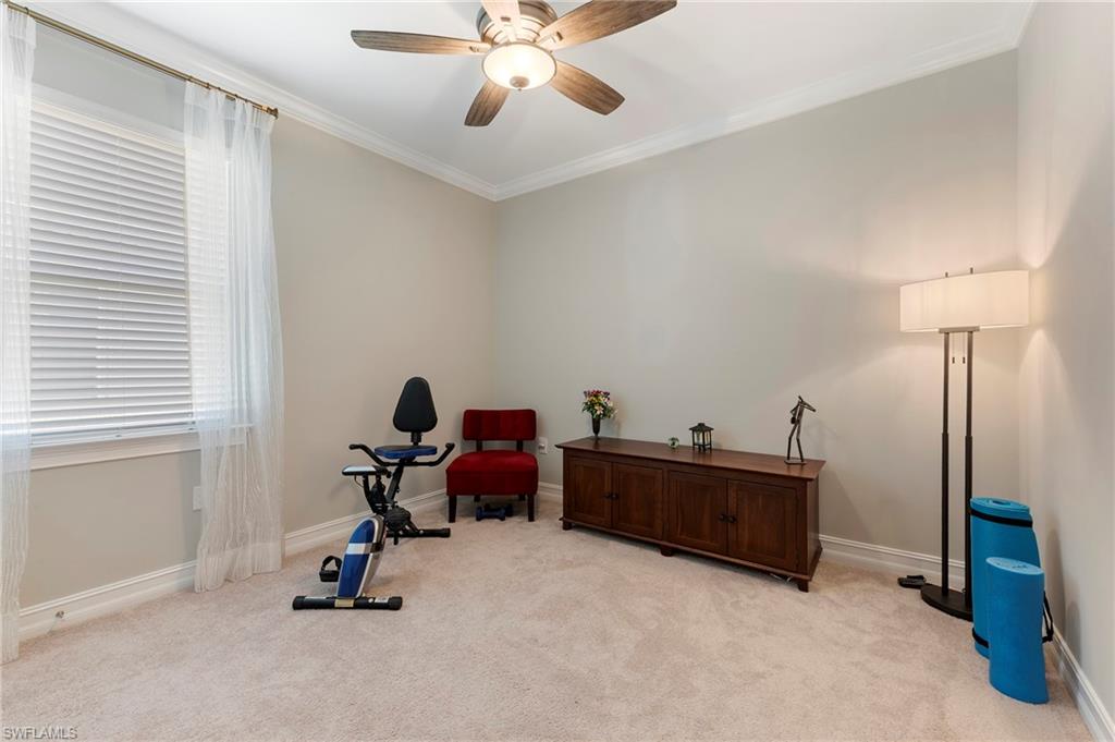 HALFMOON POINT - Residential