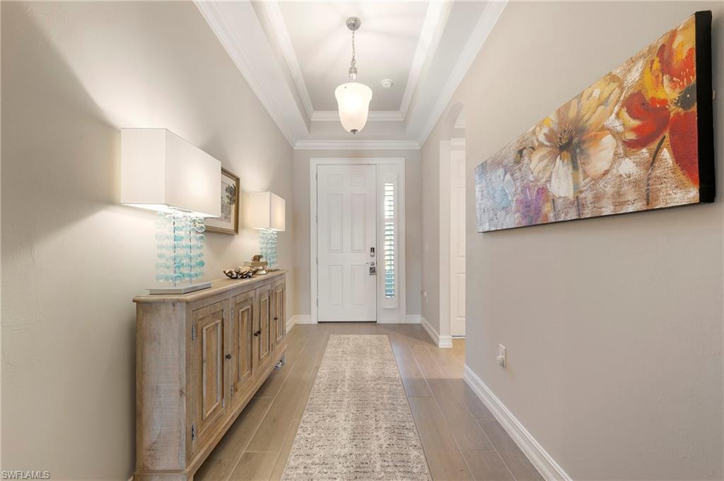 HALFMOON POINT - Residential