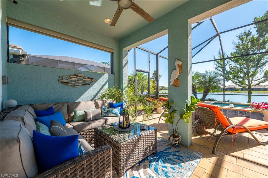 HALFMOON POINT - Residential