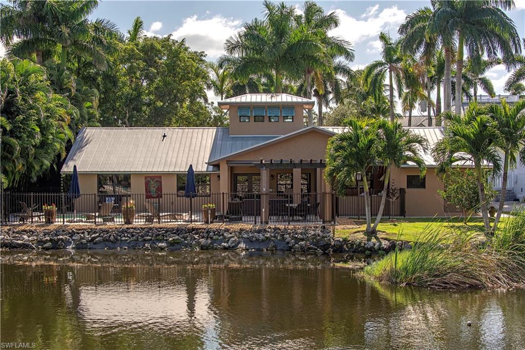 AQUALANE SHORES - Residential