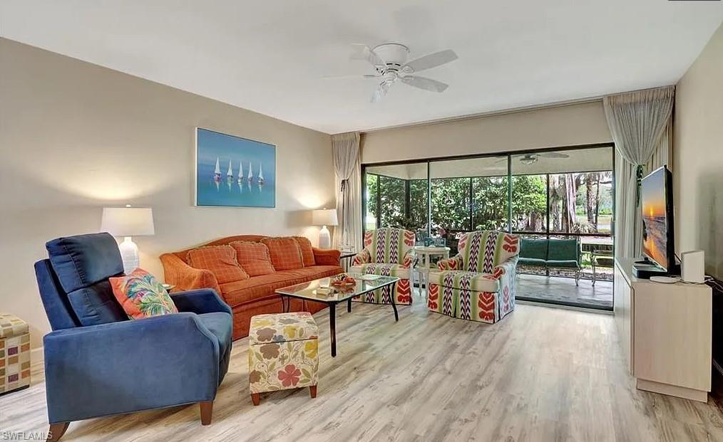 HAMPTON LAKES - Residential