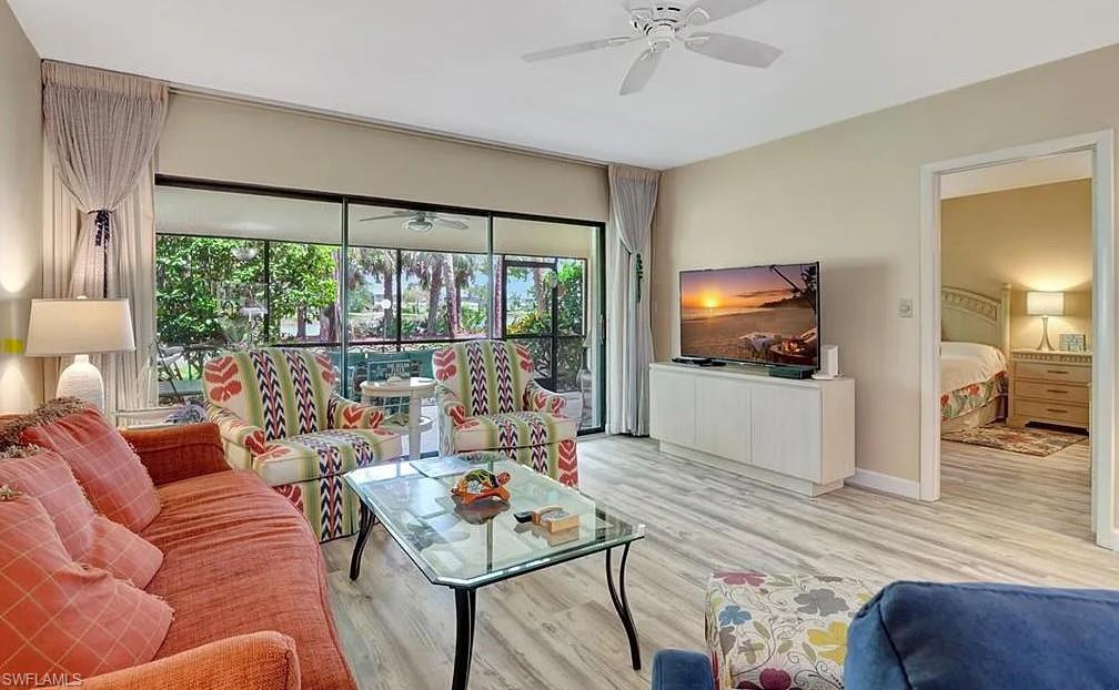 HAMPTON LAKES - Residential