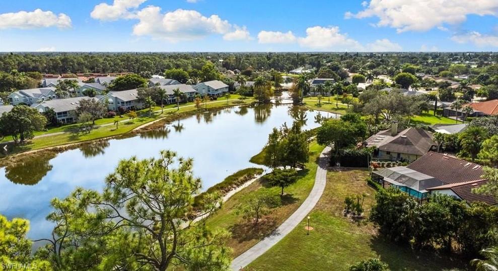 HAMPTON LAKES - Residential