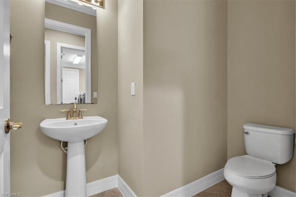 FAIRWAY COVE - Residential