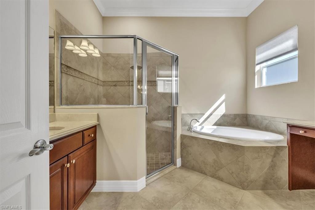 FAIRWAY COVE - Residential