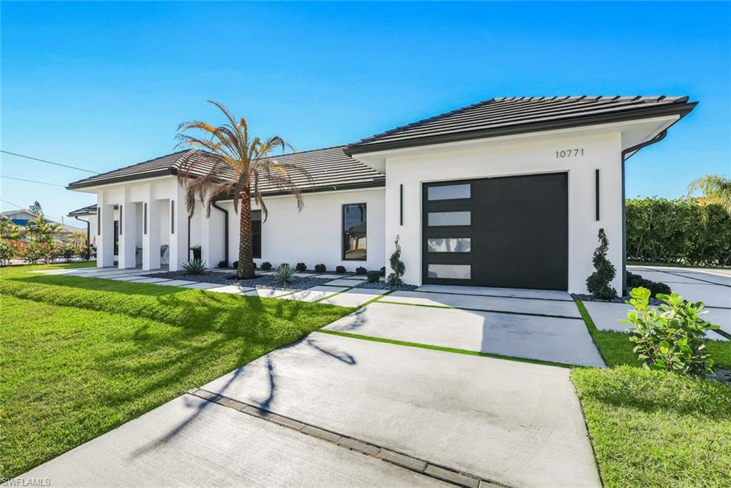 NAPLES PARK - Residential